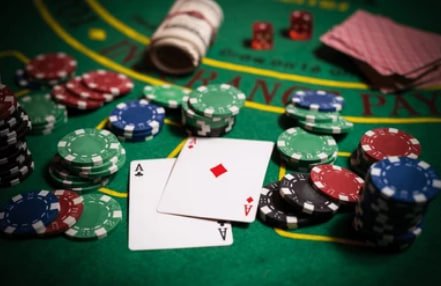 Người hâm mộ bóng đá Việt Nam theo dõi V.League trực tuyến qua cap3x